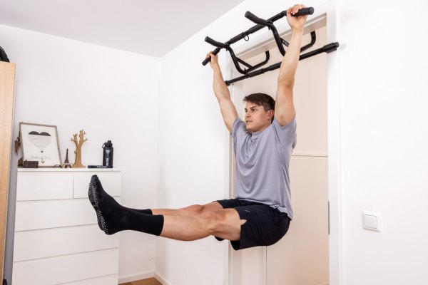 Doorway Pull Up Bar- $250 For Home Gym Can be used for sit-ups, pushups and  dips. Pull up station are easy to install and does not requi
