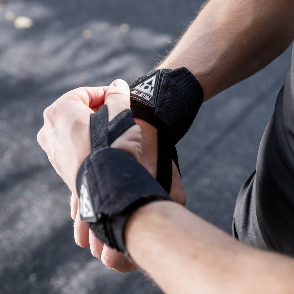 Wrist Wraps for Calisthenics and Strength Training - Stabilizing ...